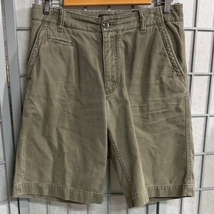 Old Navy Men's Olive Utility Flat-Front Shorts, Size 30